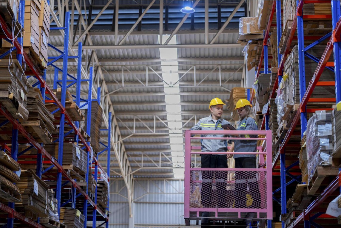 what-does-warehouse-distribution-involve